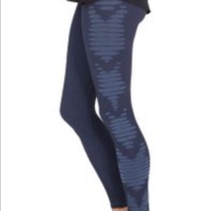 SPANX Seamless Look At Me Now leggings pants